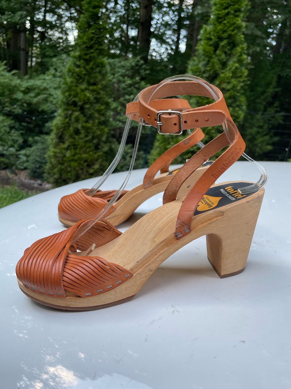 Swedish Hasbeens Leather Ankle Strap Wooden Clog Sandals Size 39